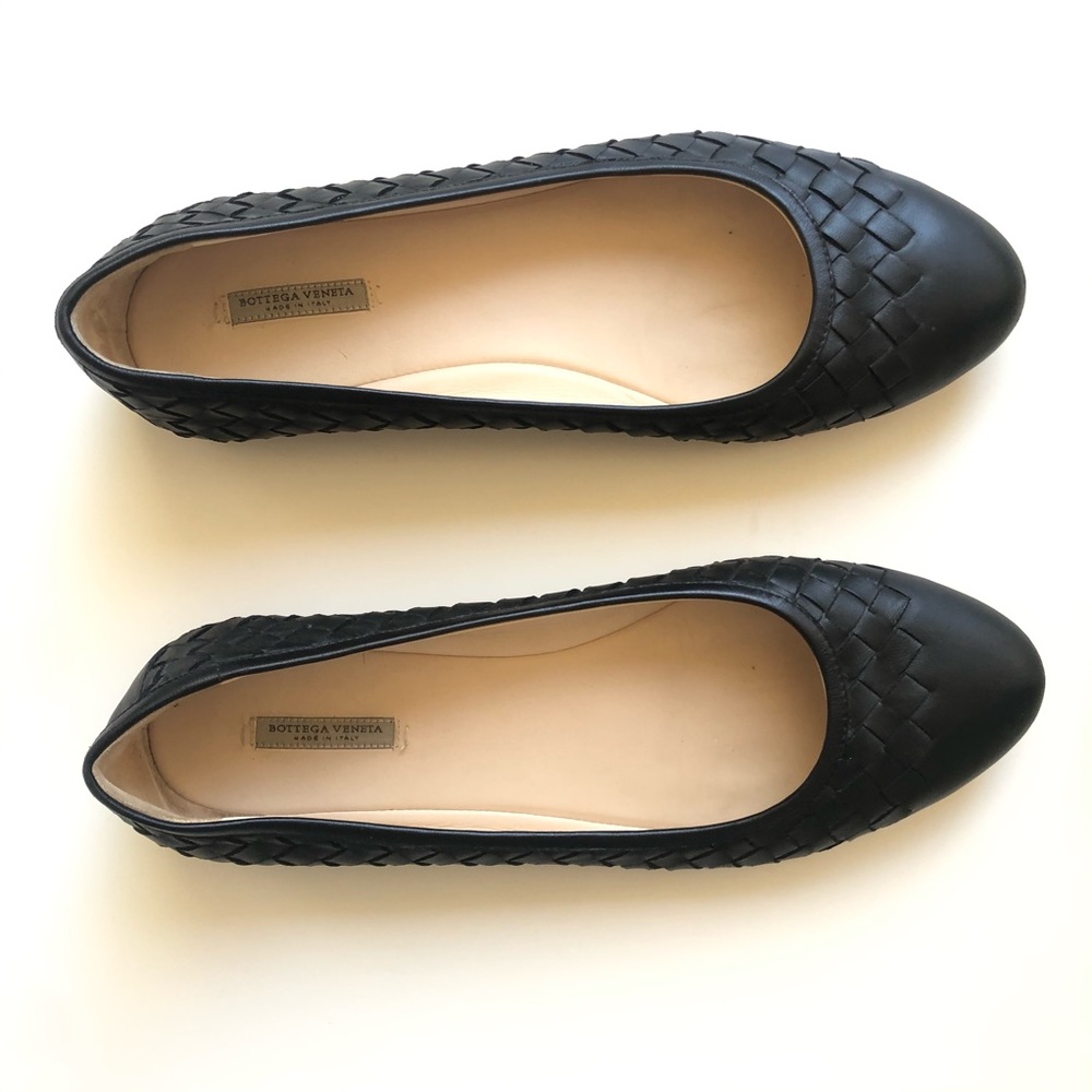 Bottega Veneta Black Nappa Intercciato Flat 38